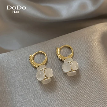 DODOHAO 2022 Yeni Tatlı Kore Sevimli Opal Taş top düğme küpe Mizaç Basit Küçük Küpe Kadın Düğün Gelin Takı